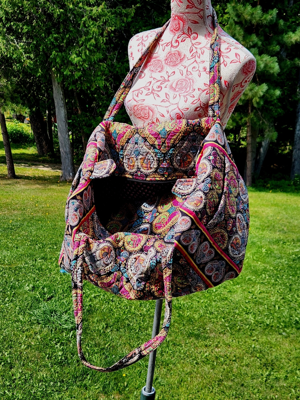 Vera Bradley Multicolor Quilted Tavel Duffle Tote retired parisian paisley